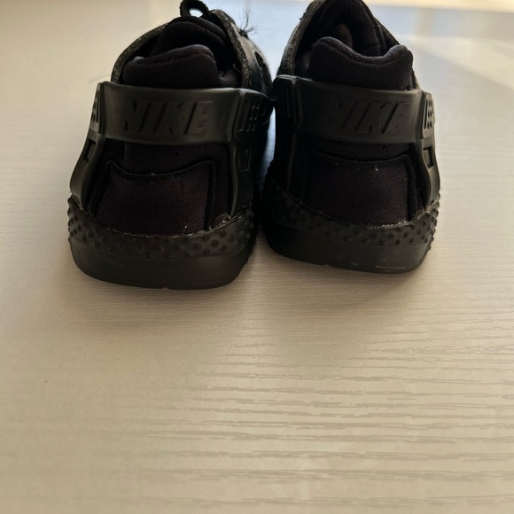 Nike Huarache Toddler Boys Black Running Shoes: Size 7C - Picture 5 of 6